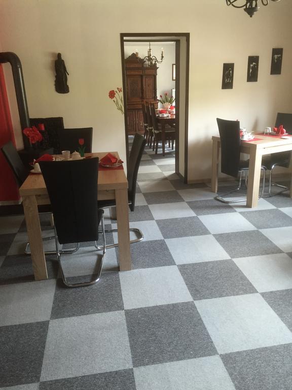 Pension Ulrich Hotel Dahlem  Екстериор снимка